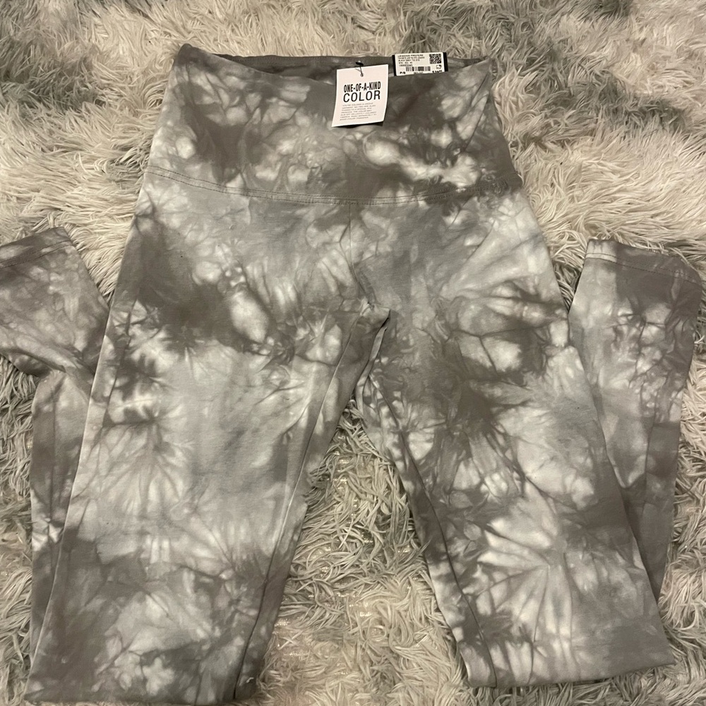 NWT|S High Rise Garage Leggings
